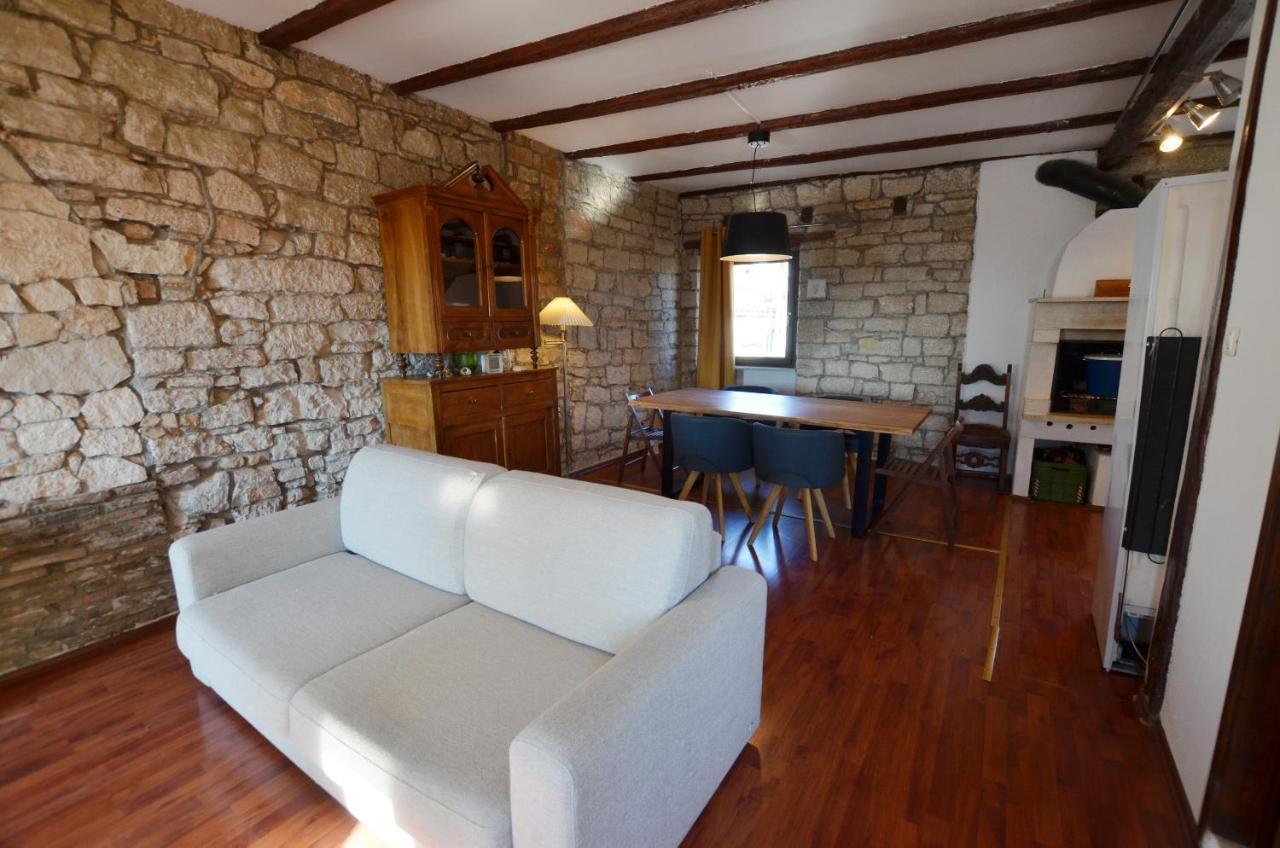 Apartma Adriana Sea View *